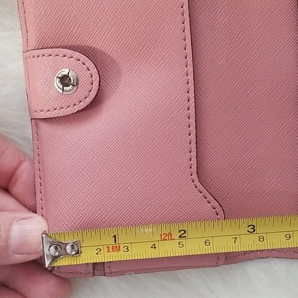 HENRI BENDEL PHONE WALLET FOR IPHONE 4 OR 5 PINK - Picture 8 of 8